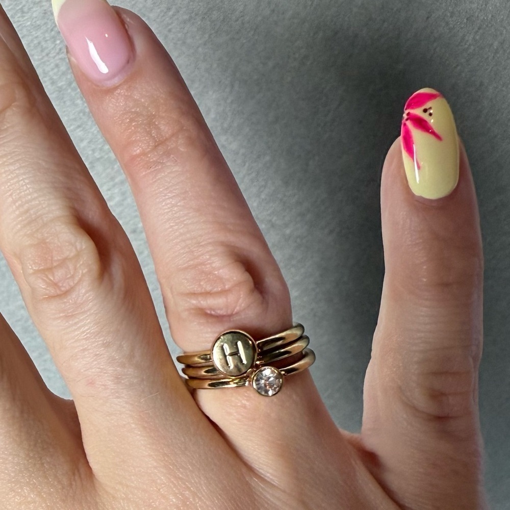 Bansri Womens H Initial 3 Ring Stack Gold Tone Gemstone Size 7